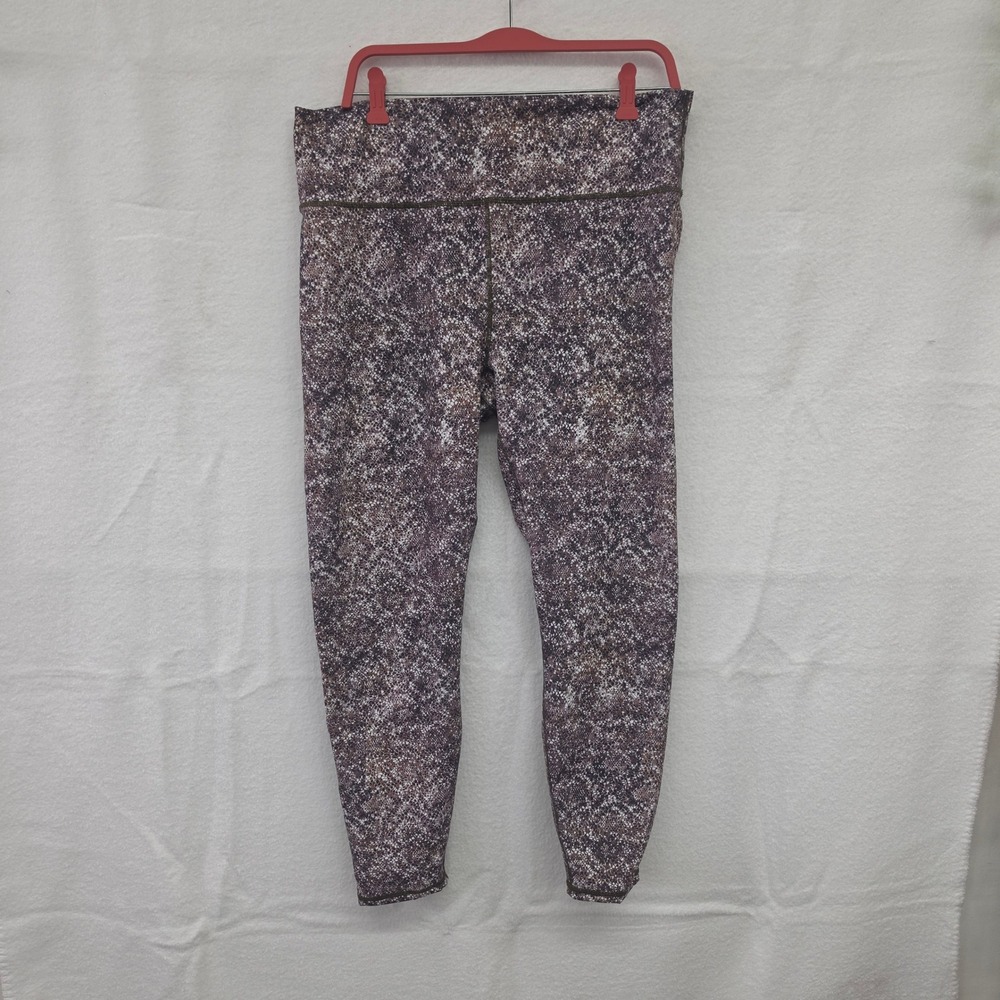 XXL Fabletics High Waisted Animal Print Leggings Brown Snakeskin Pattern